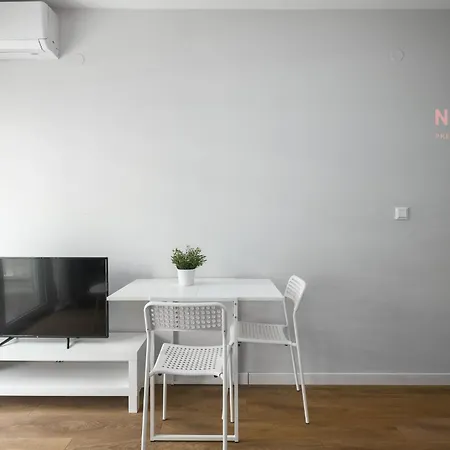 Arama, Nilie Hospitality Mgmt Apartament *